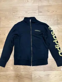 adidas ブラック フルジップジャケット　ゴールド