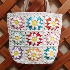 11/30まで【Sサイズ】コットン　グラニースクエアのトートバッグ♪