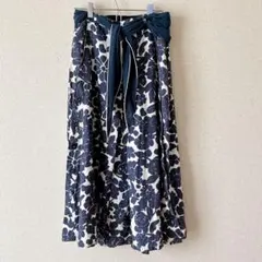 MaxMara リネン100% ブルー系 花柄フレアスカート 白タグ 麻 Lのサムネイル