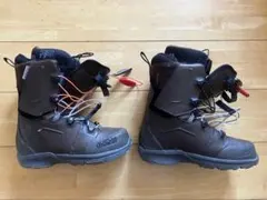 スノーボードブーツ