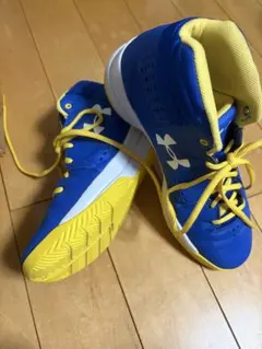 UNDER ARMOUR ハイカットスニーカー ZUMBA シューズ　青/黄のサムネイル
