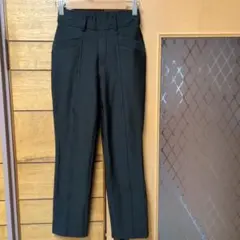CECILE ハイテンション美脚パンツ　SSサイズのサムネイル