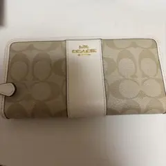 COACH シグネチャー 長財布 ベージュ ホワイトのサムネイル