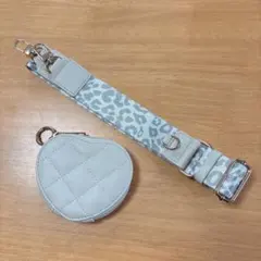 MUMU ショルダー　ポーチ スマホショルダー　しまむら　ハート　レオパード