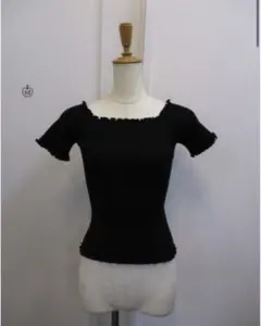 リリーブラウン オフショルリブニット