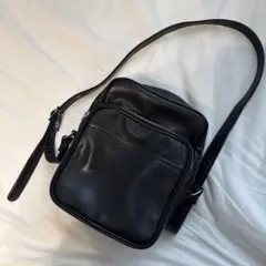 美品❣️COMME des GARÇONS 黒 ショルダーバッグ - メルカリ