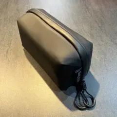 Db Hugger Washbag Black Out トラベルポーチ - メルカリ