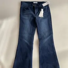 CECIL McBEE ダークブルーブーツカットデニム