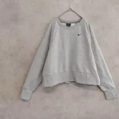 NIKE ナイキ　トレーナー　スウェット　背中開き　M グレー