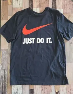 NIKE　メンズ　Tシャツ