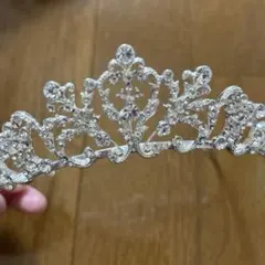 シルバークリスタルティアラ