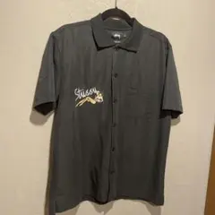 Stussy ワンポイント刺繍シャツ　サイズMのサムネイル