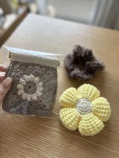 かぎ針編みポーチ ベージュ✖️ホワイト