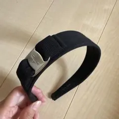 フェラガモ　カチューシャのサムネイル