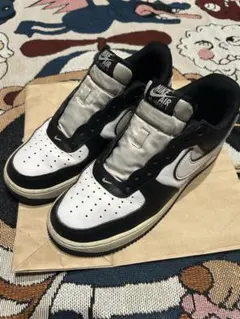 NIKE AIR FORCE 1 ’07 エアフォースワン スニーカー パンダ