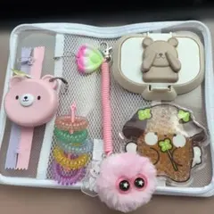 ビジーバック　知育玩具