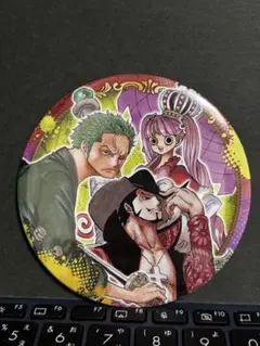 ワンピース ホログラフィックバトルシアター 缶バッジ ハンコック
