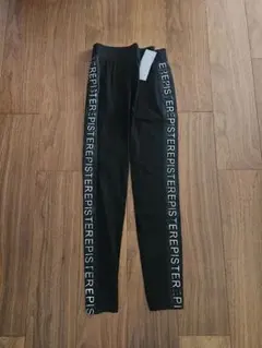 Item thumbnail for item bd3a2e0e-a4f9-424f-8d65-9de2aa136a4e