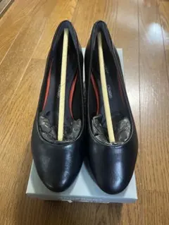 ロックポートROCKPORT 新品　走れるパンプス