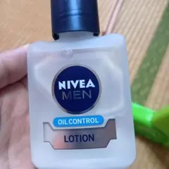 ニベアメン オイルコントロールローションのサムネイル