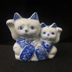 伊万里焼 招き猫 右手高い 金運アップ 唐草模様 - メルカリ