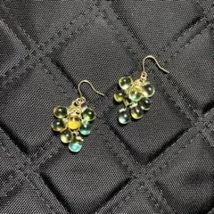 グリーン・イエロー ビーズ フックピアス