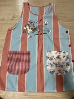 【新品未使用】トイ・ストーリー ストライプエプロン　ML 保育士　介護士