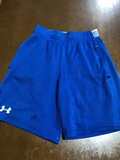 ヨネックス ハーフパンツ アンダーアーマー