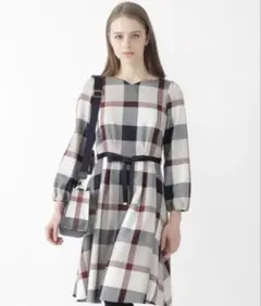 【期間限定値下げ】ブルーレーベル　ワンピース