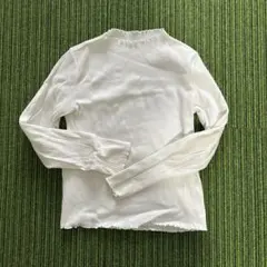 リブ編みホワイト長袖トップス