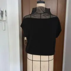 メッシュ襟付き黒ニットトップス新品