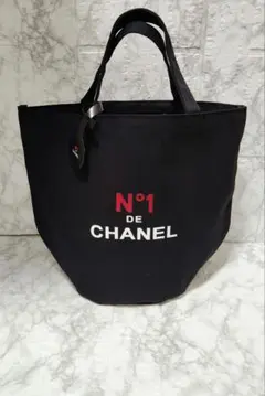 CHANEL ブラックキャンバスバッグノベルティ - メルカリ