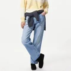 UNIQLO ストレートデニム ライトブルー
