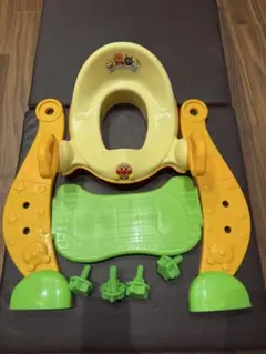 アンパンマン 補助便座 トイレトレーニングのサムネイル