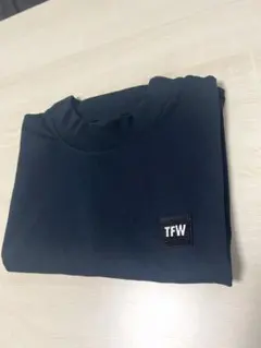 TFW49 半袖モックネック　バックプリントTシャツのサムネイル