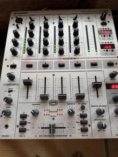 BEHRINGER DJX700 DJミキサー 電源ケーブル付きのサムネイル