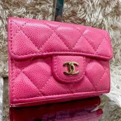【美品】CHANEL 三つ折り財布 ピンク マトラッセ ゴールドロゴ