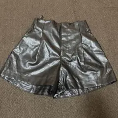 GRL フェイクレザー ショートパンツ ブラック Sサイズ
