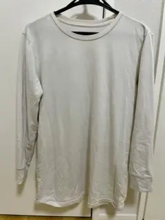 ユニクロ　極暖ヒートテック　白　インナー