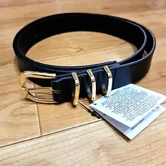 ブラックポリウレタンベルト ゴールドバックル　レディース　ベルト　黒