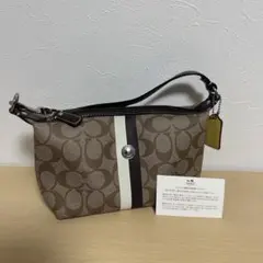 Coach handbag　accessory porch　signature