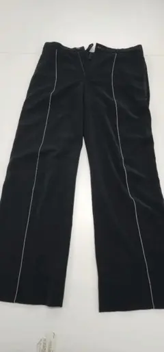 Item thumbnail for item ee4e31f2-fcb6-4f30-be1e-c38c6f888d2d