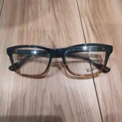 Ray-Ban グレーマーブルとブラウンのメガネ