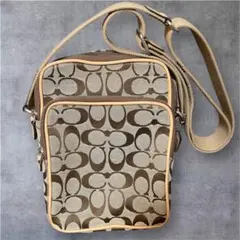 【美品】 COACH コーチ シグネチャー柄 キャンバス ショルダーバッグ