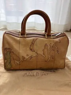 2026年最新】alviero martini バッグの人気アイテム - メルカリ