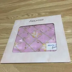 marie claire ハンカチ　ピンク　花柄入手困難品　超希少　現品限りのサムネイル