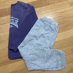 紫色キルティングパジャマとグレーのパンツセット