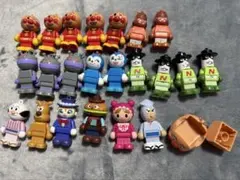アンパンマン ブロックラボスイング 23個まとめ売り