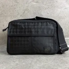 ✨廃盤品✨ ポーター カメラバッグ ブラックパターン ダイヤ柄 小物入れ 黒色のサムネイル