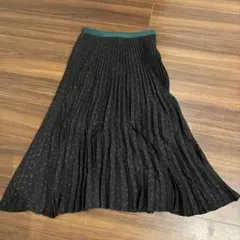 UNIQLO ユニクロ　C プリーツスカート　グリーン　緑　M